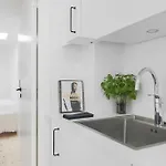 Charming And Stylish Apartment Next To Nyhavn
