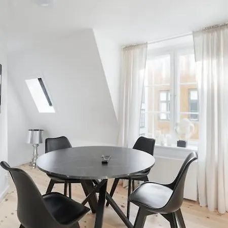 Charmerende Ved Nyhavn 3 Sal Apartment *