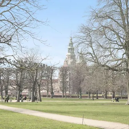 Charming And Stylish Apartment Next To Nyhavn Apartmán *