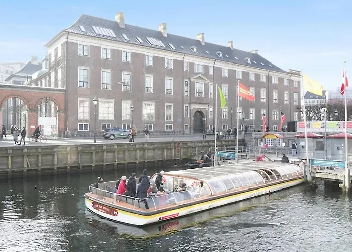 Charming And Stylish Apartment Next To Nyhavn Koppenhága