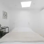 Charming And Stylish Apartment Next To Nyhavn Apartment